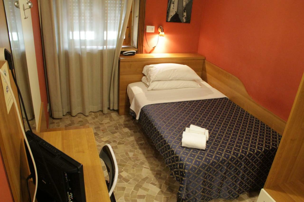 Ca' Grande Hotel Milan Exterior photo